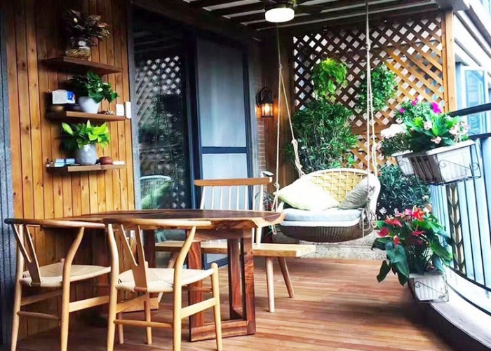 防腐木在戶外裝備中的廣泛應(yīng)用